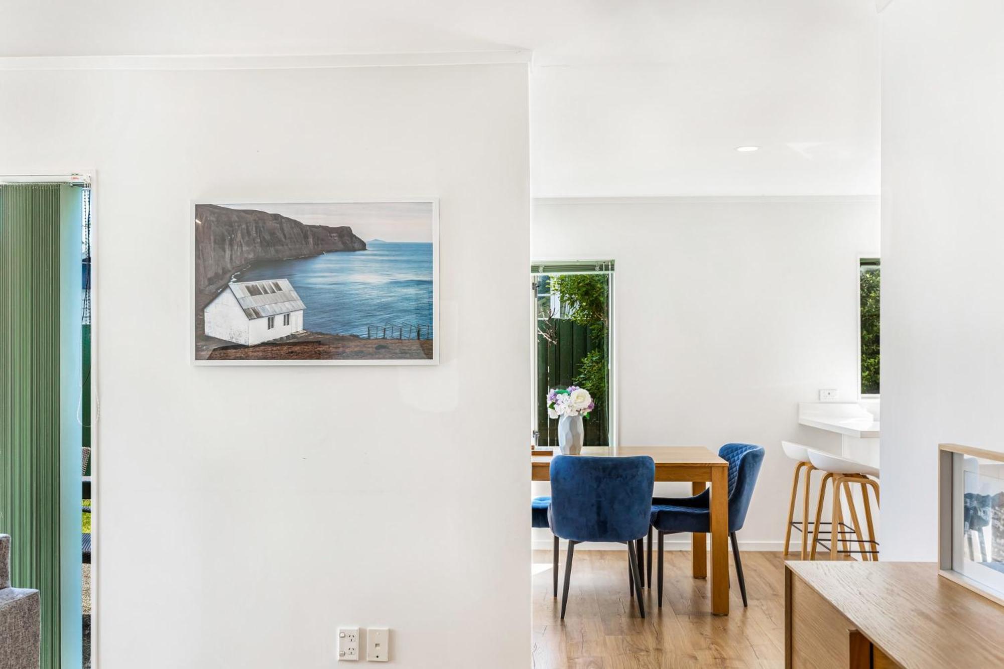 Private And Sunny 3-Bedroom Home With Parking 오클랜드 외부 사진