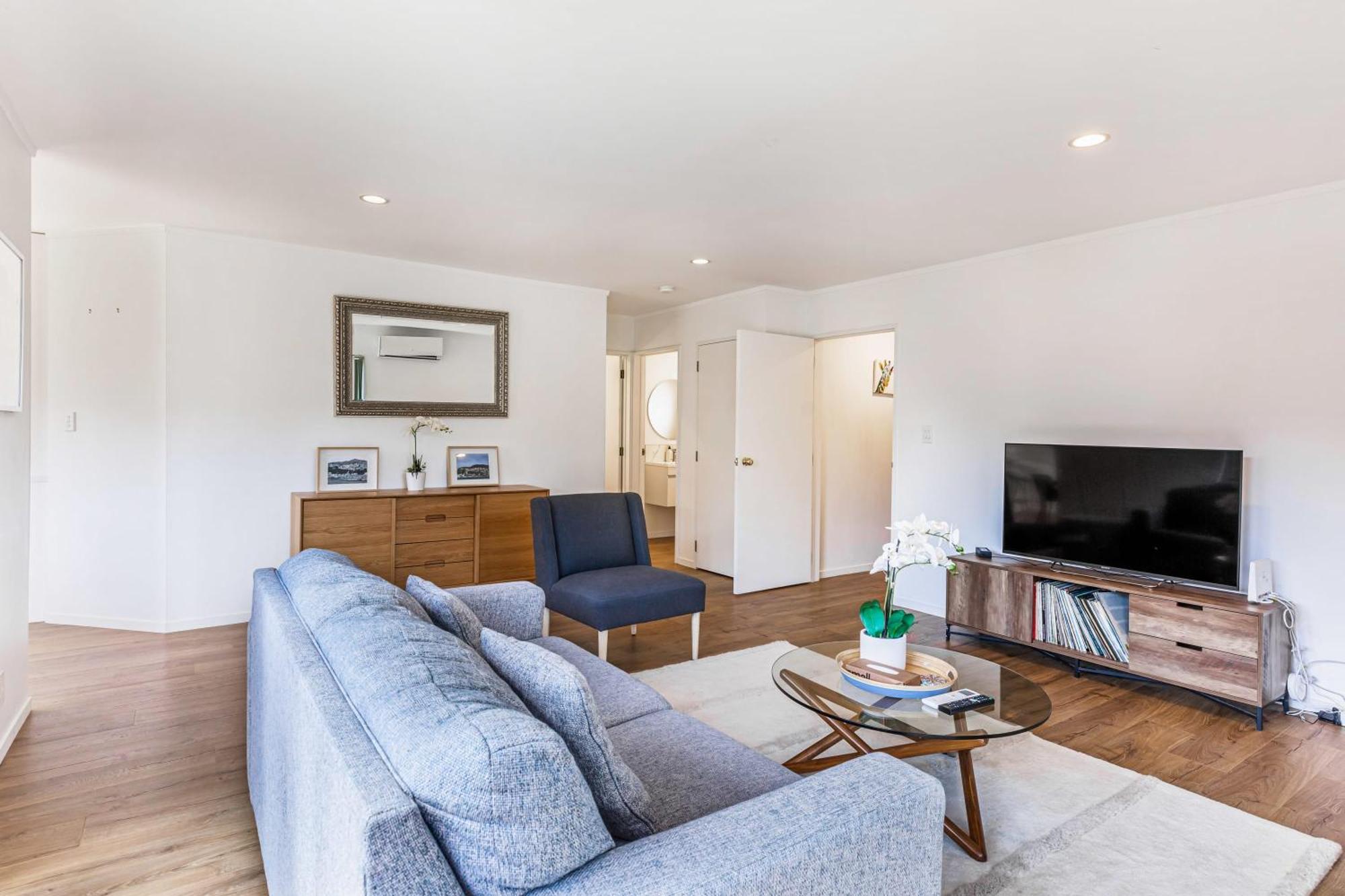 Private And Sunny 3-Bedroom Home With Parking 오클랜드 외부 사진