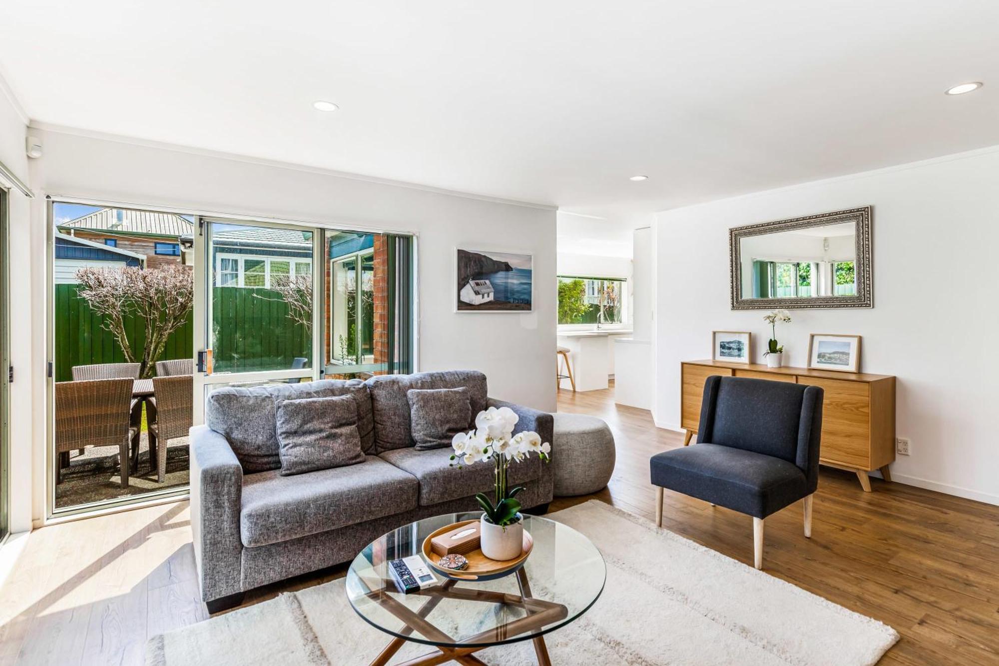 Private And Sunny 3-Bedroom Home With Parking 오클랜드 외부 사진