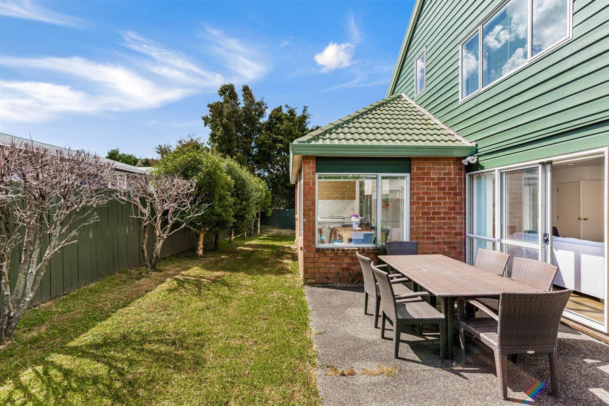 Private And Sunny 3-Bedroom Home With Parking 오클랜드 외부 사진